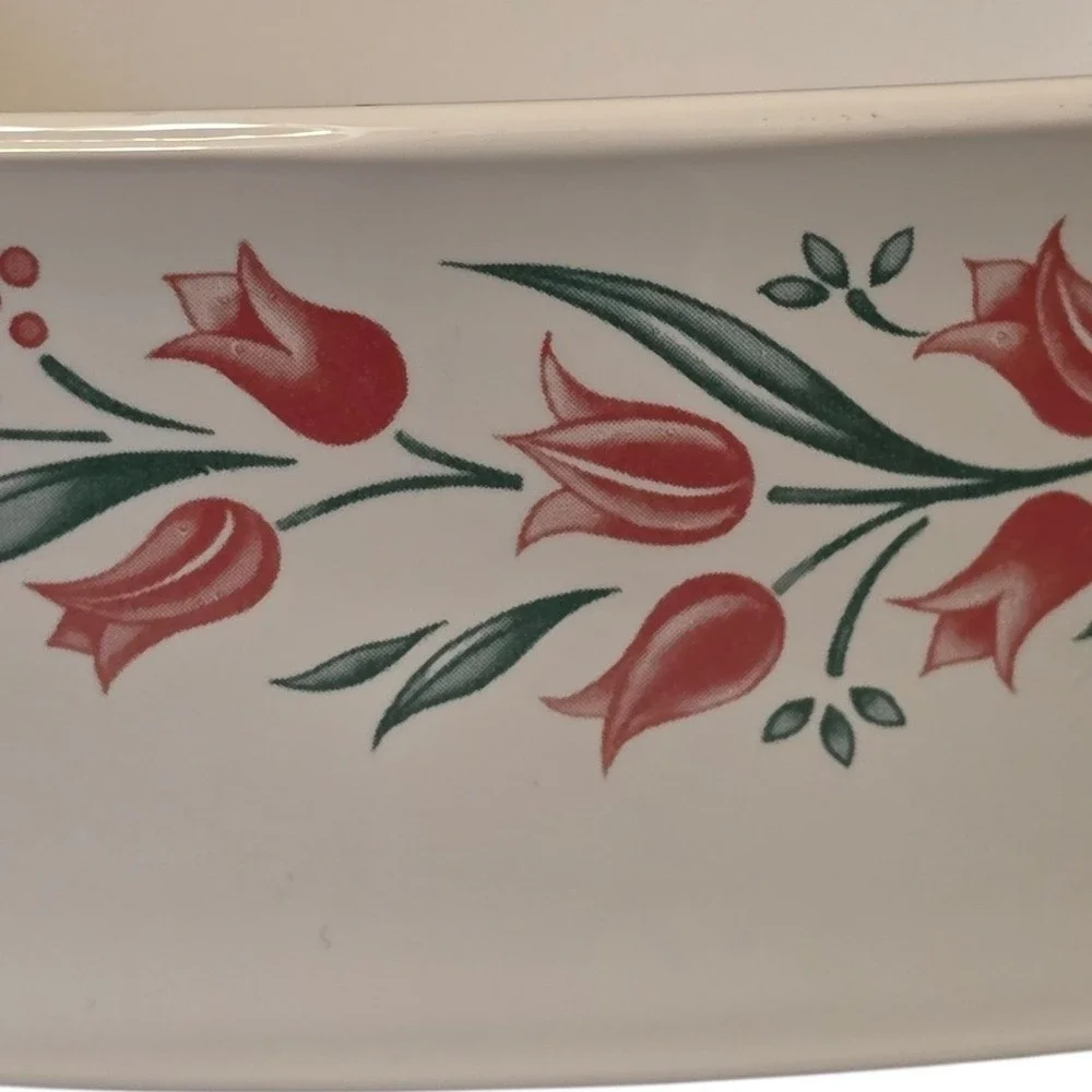 Corning Ware English Rose 1.5L Casserole Dish A-1.5-B Red Tulips‎ Vintage USA